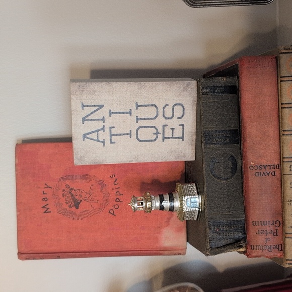 Other - Lighthouse Figurine